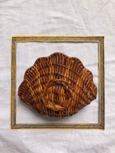 Load image into Gallery viewer, rattan shell clutch
